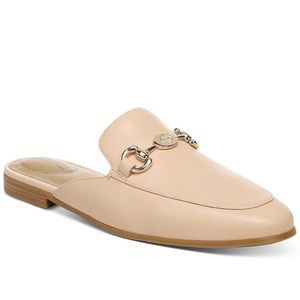 NWT Soleena Memory Foam Mules